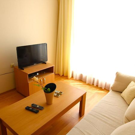 Fort Noks - Menada Apartments Sveti Vlas Luaran gambar