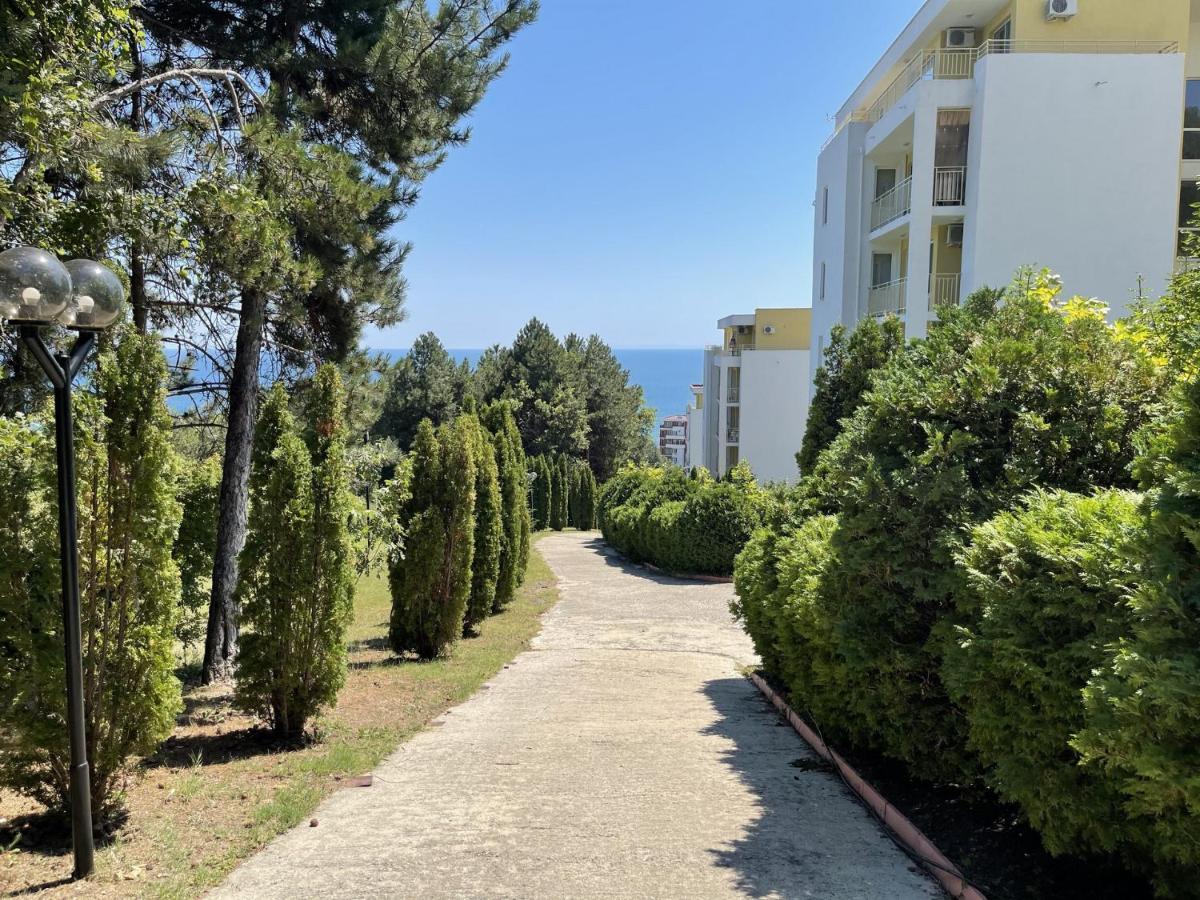 Fort Noks - Menada Apartments Sveti Vlas Luaran gambar
