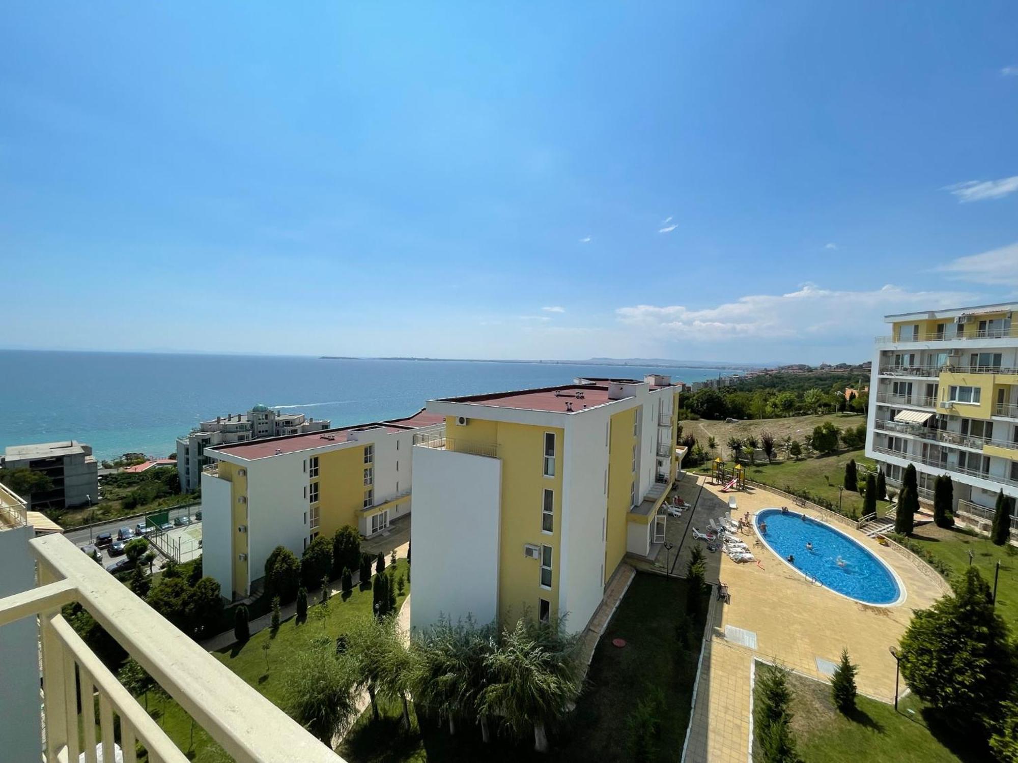 Fort Noks - Menada Apartments Sveti Vlas Bilik gambar