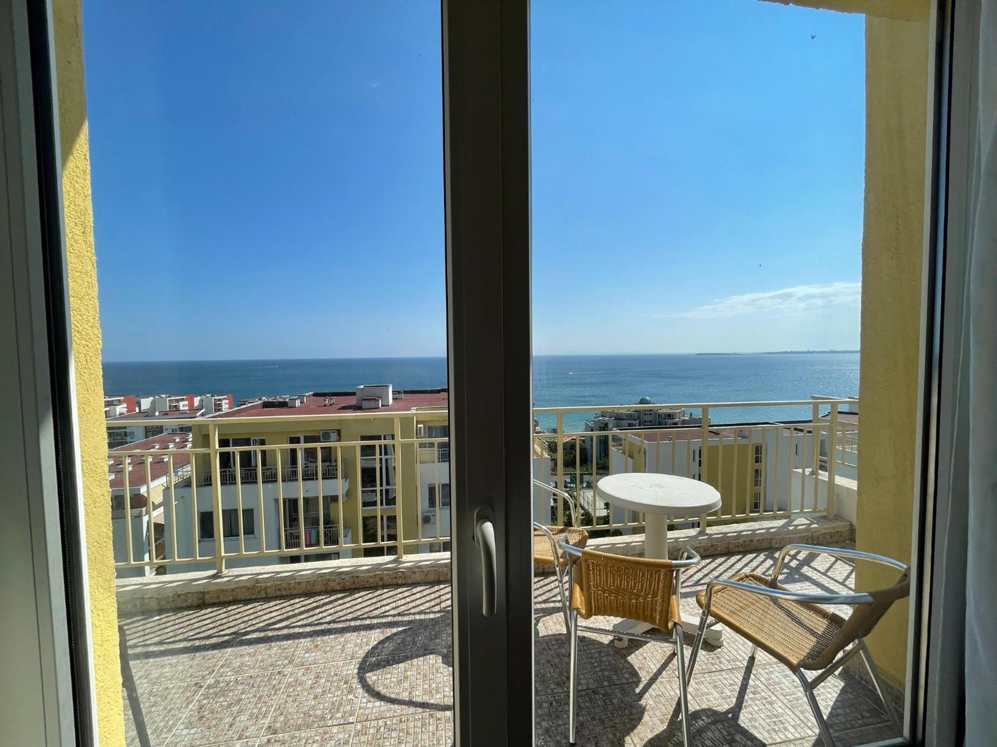 Fort Noks - Menada Apartments Sveti Vlas Bilik gambar